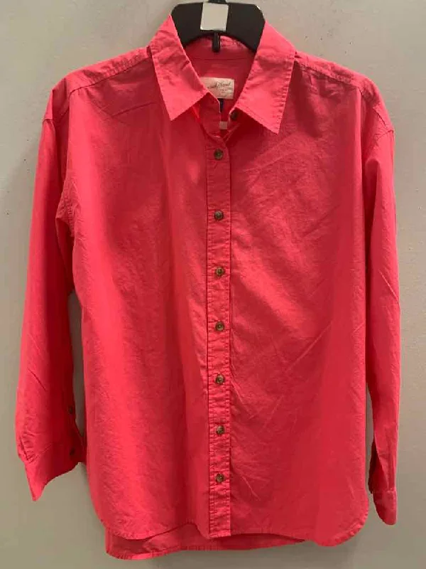 NWT UNIVERSAL THREADS Tops Size XS Pink LONG SLEEVES Shirt