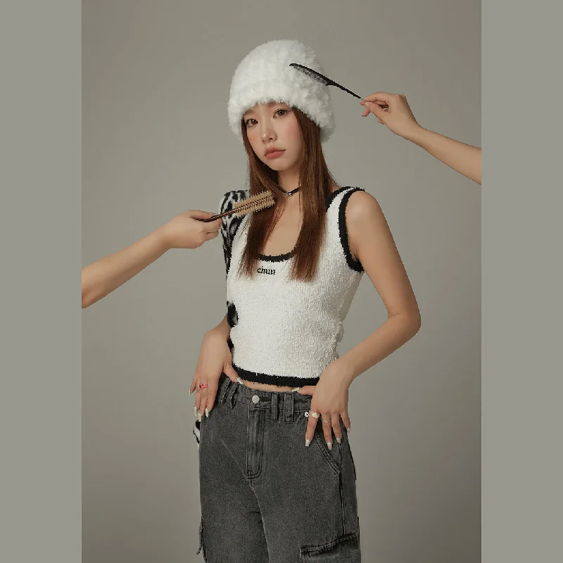 Fuzzy Line Color Scheme Sleeveless Top